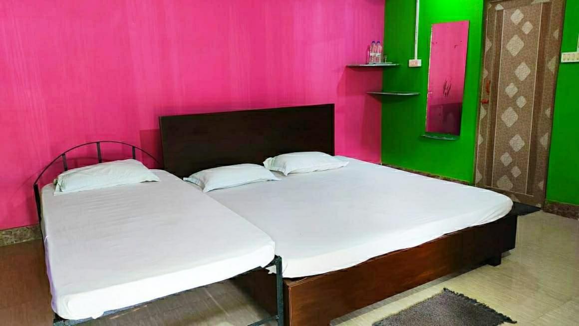 Estuarine Village Resort Satabhaya Экстерьер фото